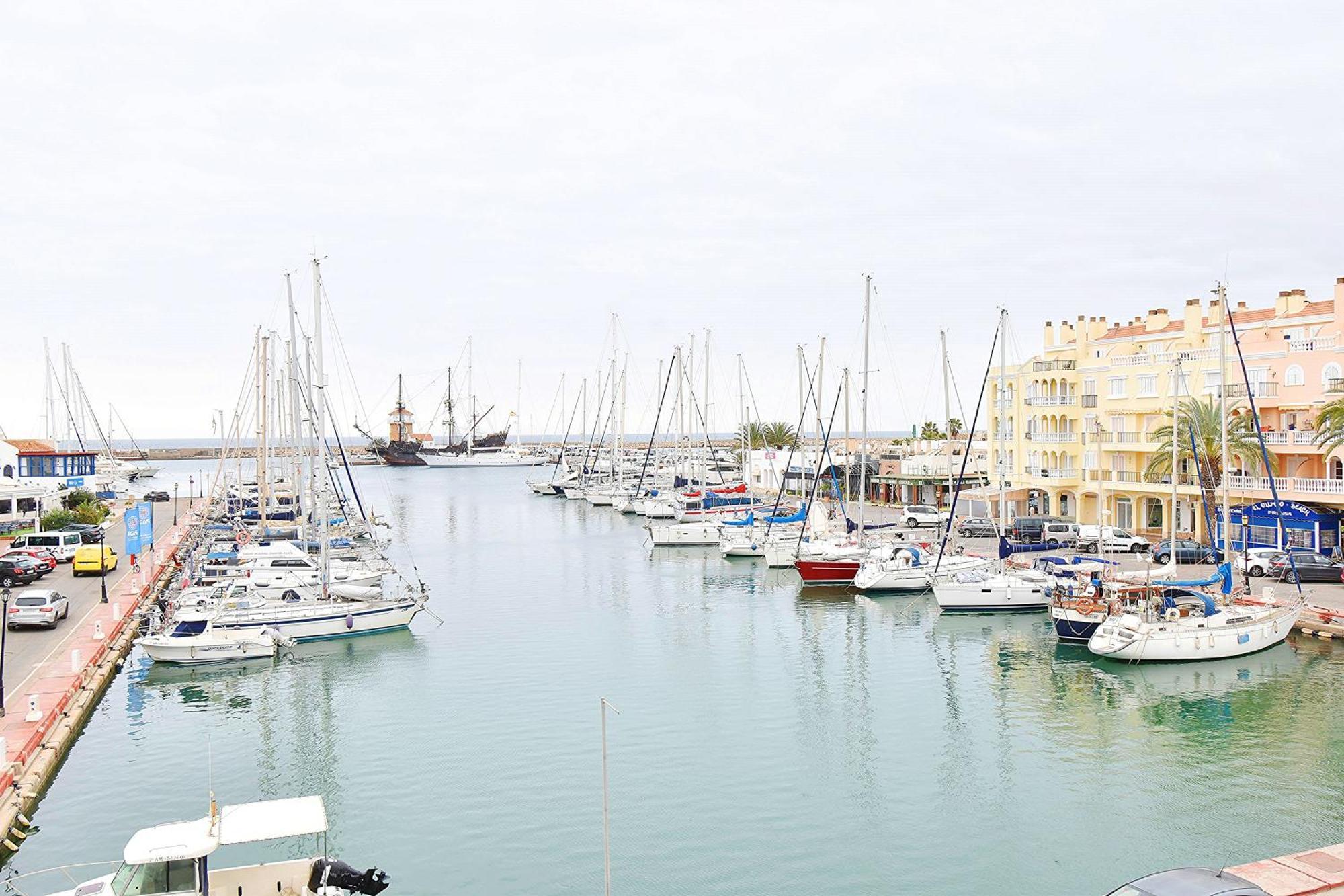 Expoholidays - Puerto Deportivo La Goleta อัลเมริมาร์ ภายนอก รูปภาพ